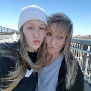 Meet your Posher, Jeanne